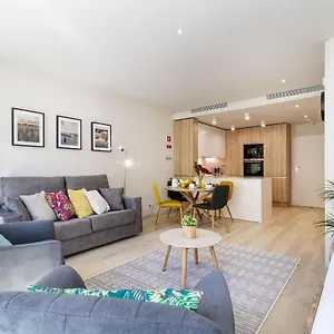 https://modern-stylish-apartment-in-av-da-liberdade-by-lovelystay.hotels-lisbon-portugal.com